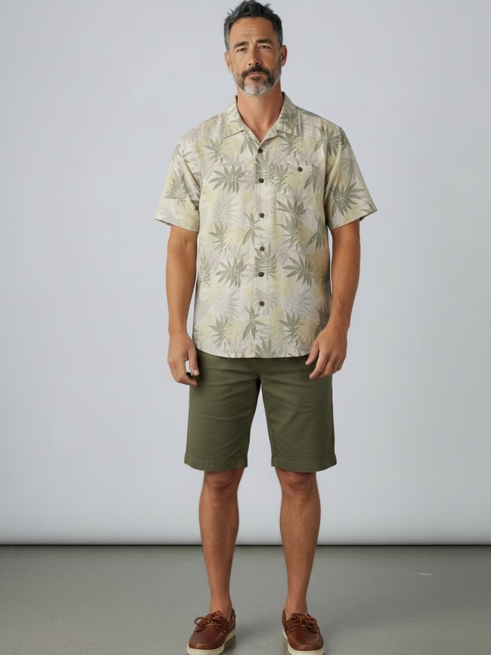Geoffrey Beene Cream Green 100% Silk Short Sleeve Hawaiian Tropical Shirt Size L